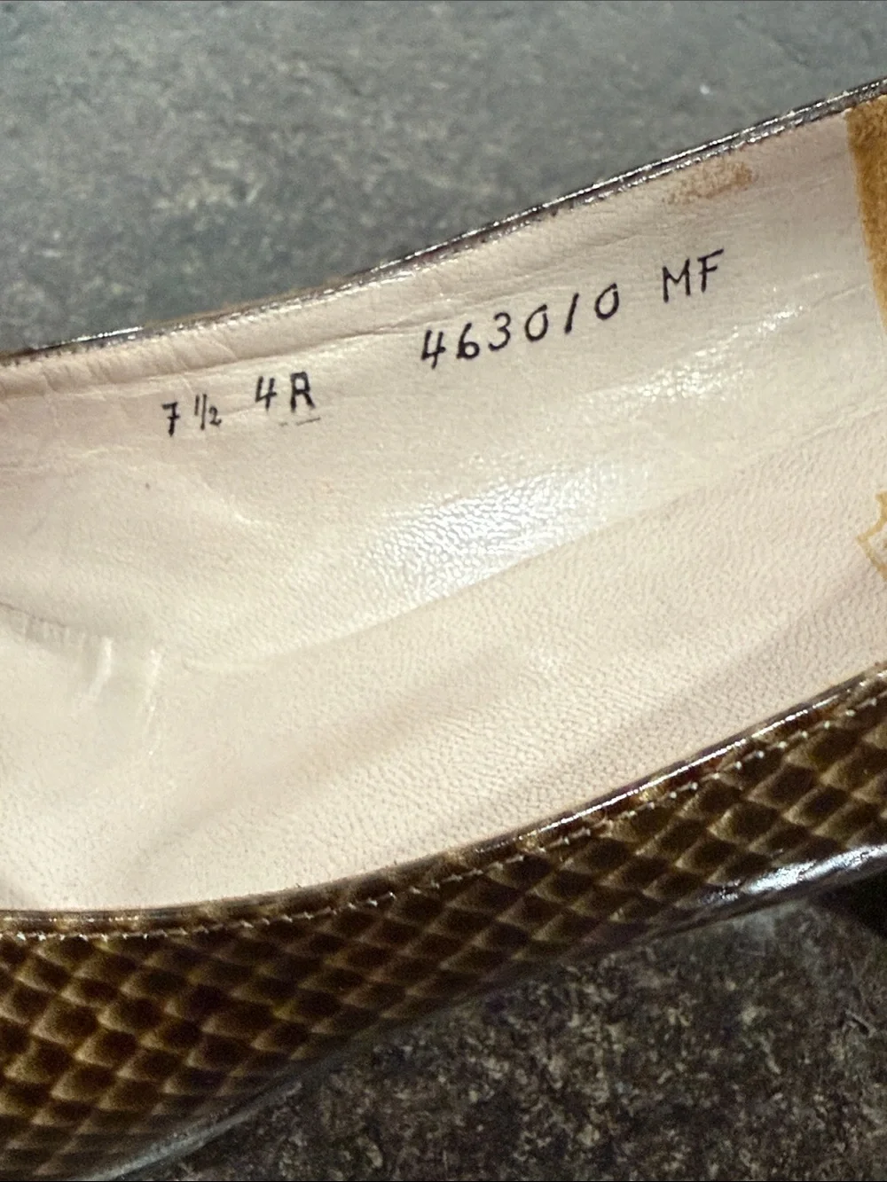 CHRISTIAN‎ DIOR Vintage Heels Size 7 1/2 Made in France